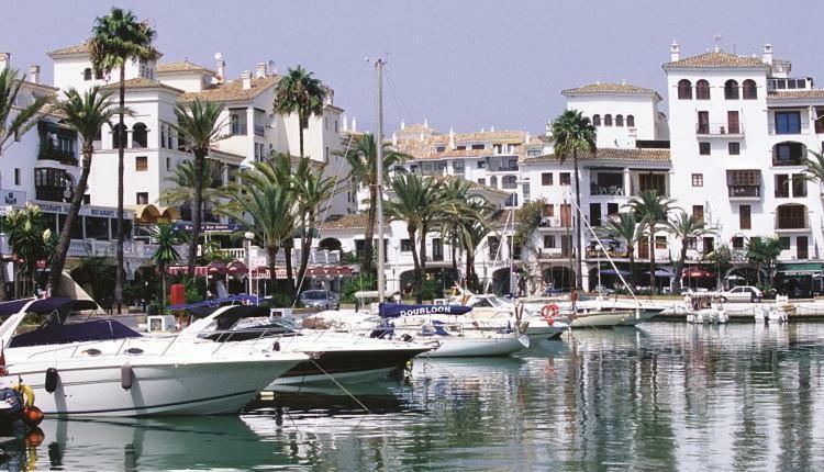 Beach Apartment Marina Duquesa مانيلفا المظهر الخارجي الصورة
